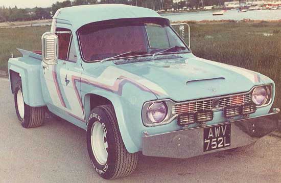 QuirkyRides's tweet photo. This #SideStep #pickup is by the #quirky #car #design genius #AndySaunders &amp; based on a Mk1 #Ford Escort #van https://t.co/yM2N3VU4oH
