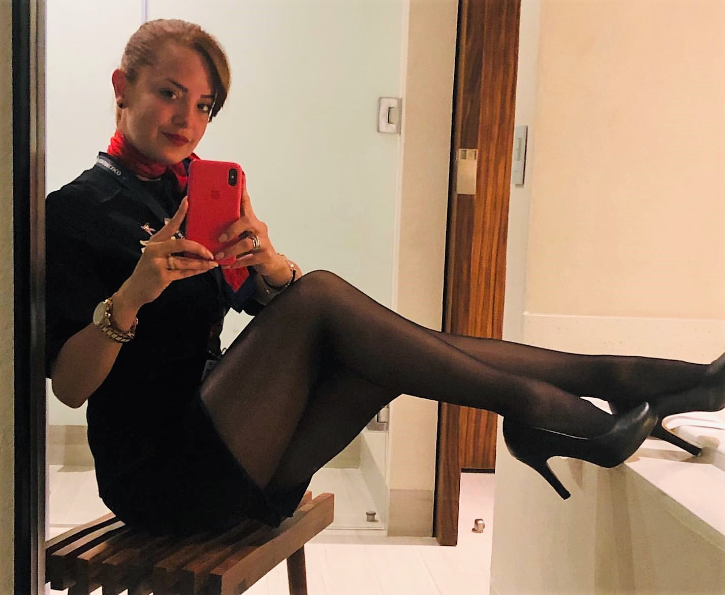 Wife legs leggings toes amateur Laura I. - A beautiful-looking woman, full of  charm and sex appeal. Great legs! #stewardess #amateurs #fashion #style  #beauty #nylons #stockings #pantyhose #legs #feet #amateurs #highheels  #realgirls #flightattendant #stars #
