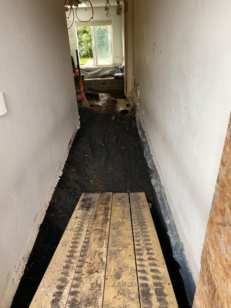 Greenlight_ps's tweet photo. Pyrite upgrade works and complete renovation started this week on a 3 storey 4 bed in Lucan. Week 1 of a 5 week project
#pyriteremoval #renovationproject #mecanicalcontractor #electricalcontractor #greenlightireland #greenlightme #greenlightps #greenlightfm https://t.co/LTcee1G4rJ