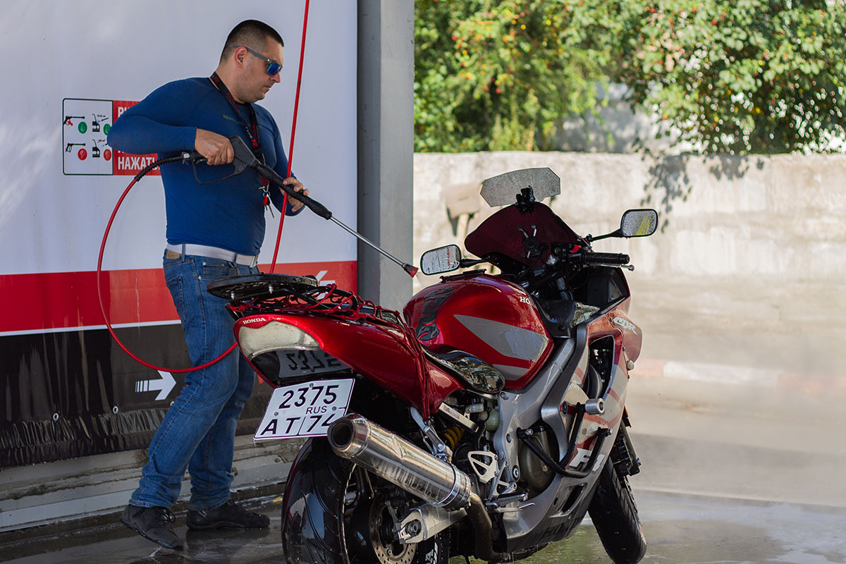 BkfService's tweet image. Благодарим наших клиентов за участие в акции "В школу на чистой машине!" Поздравляем ребятишек с началом учебного года!
Публикуем фотографии с акции. Рады видеть Вас на нашей мойке самообслуживания BKFService.ru!

#акция #автомойка #bkfservice #bkfcarwash #челябинск