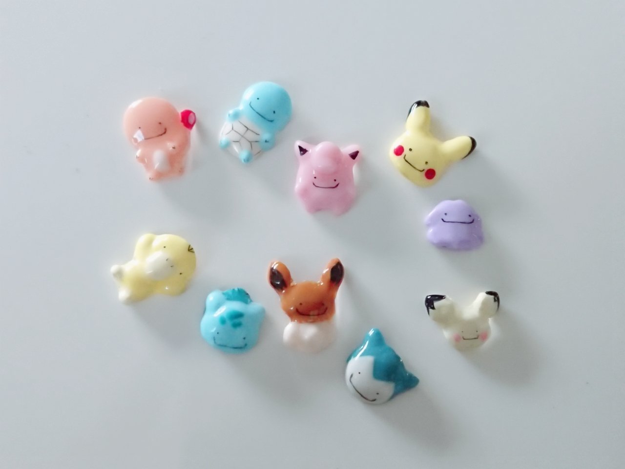 Mai ネイルパーツ作り 今回はポケモン へんしんメタモン失敗シリーズ だいたい5mm 10mmぐらいの大きさ ネイル セルフネイル ネイルパーツ ポケモン ポケモンネイル キャラネイル 痛ネイル キャラクターネイル 3dネイル T Co