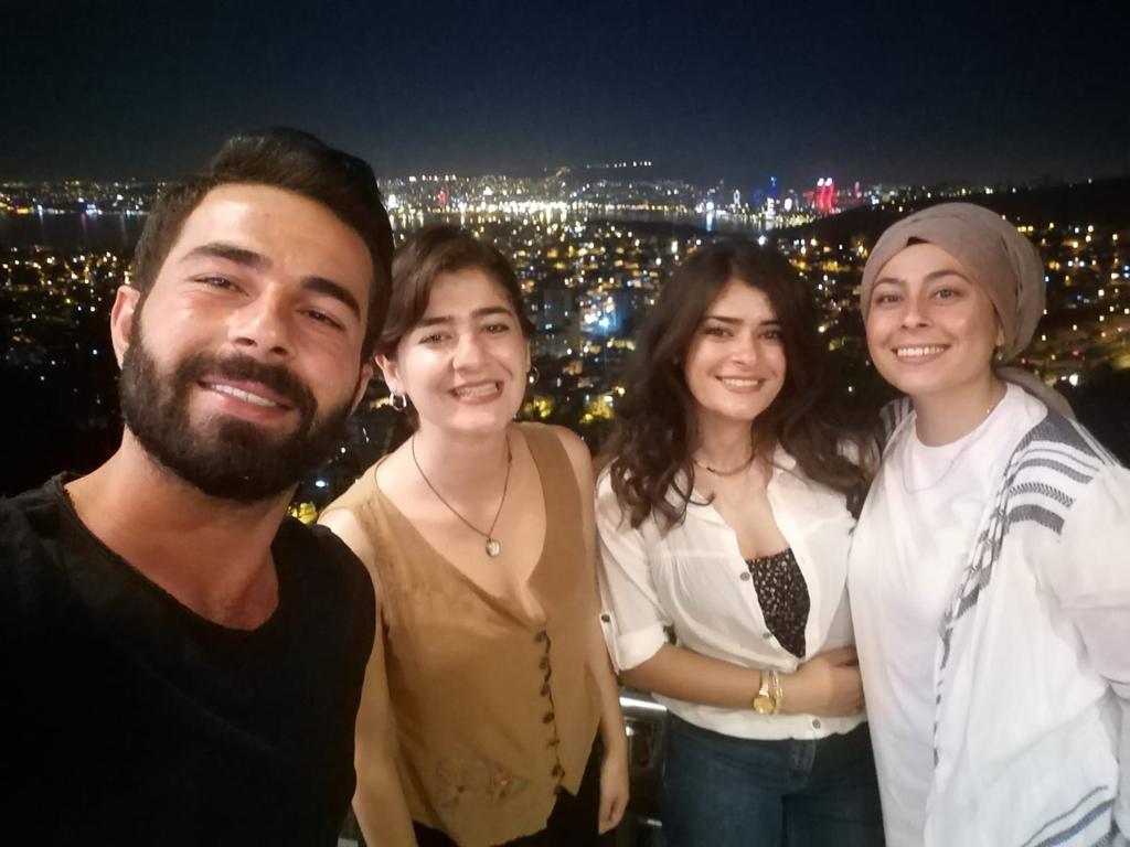 evindolasir's tweet image. #izmir 💕