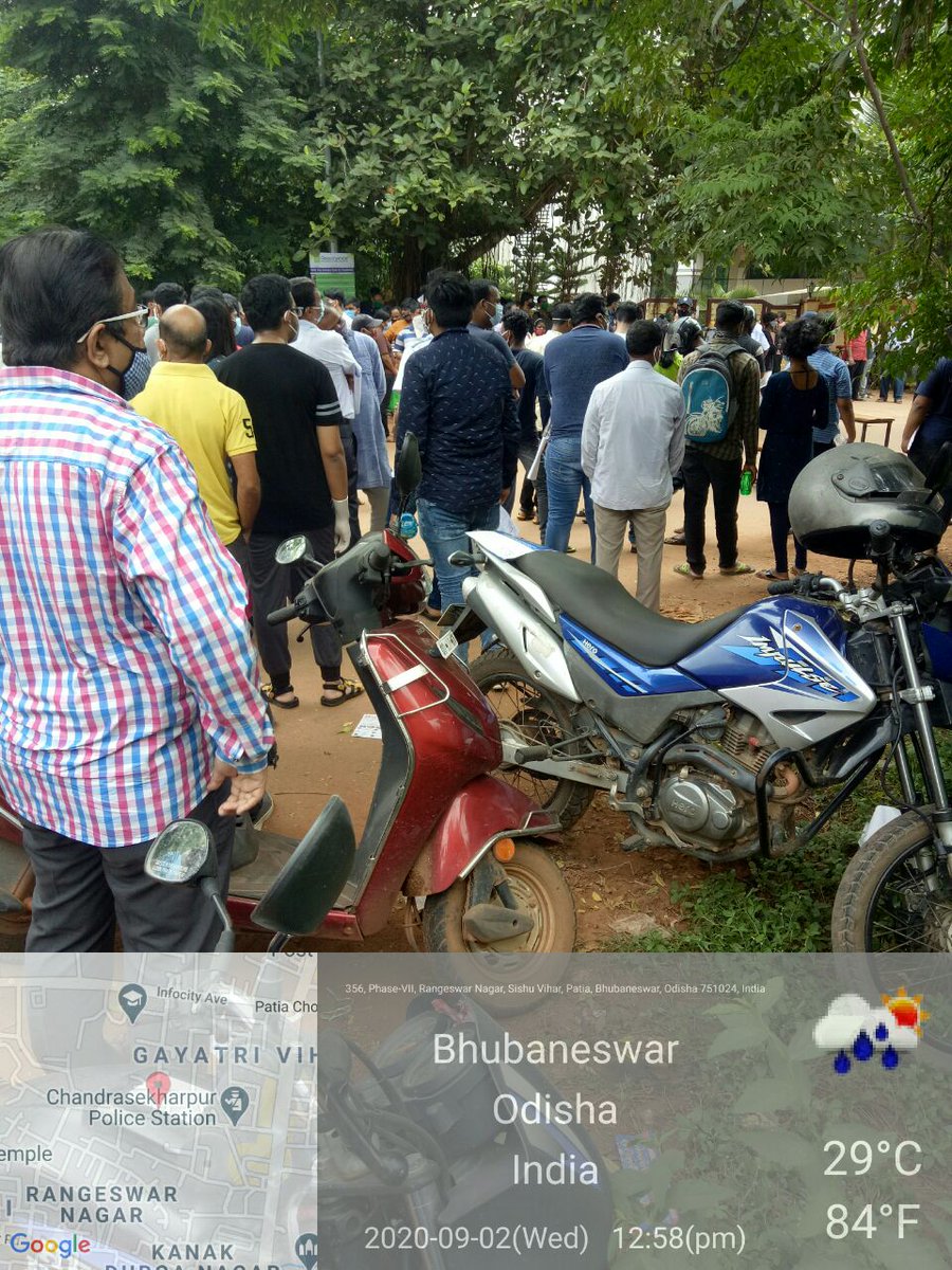 11Petitioners's tweet photo. Picture from Odisha.
Violating SOPs.

@Naveen_Odisha 
@DG_NTA 
@DrRPNishank https://t.co/BlDsTT65SW