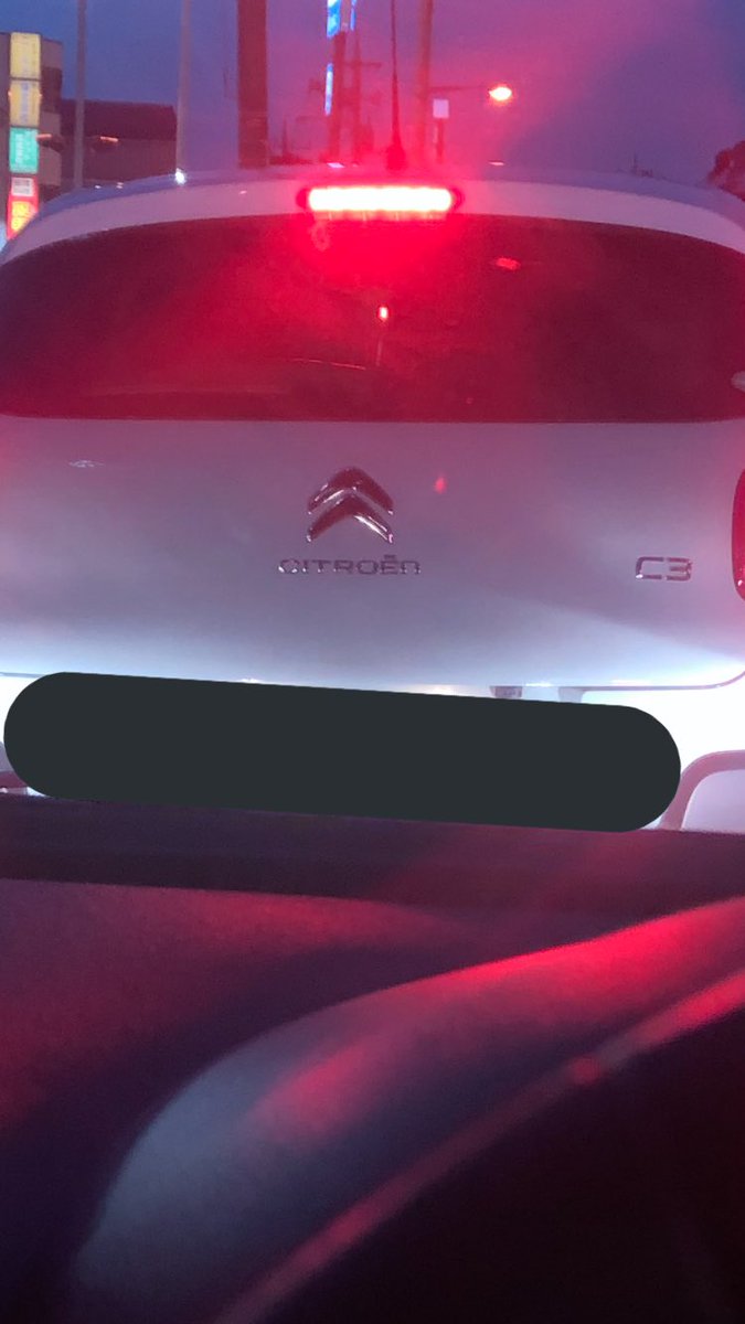 じょす シトロエンの車見る度に思うけど エンブレムがカービィのエアライドのカソクにしか見えない