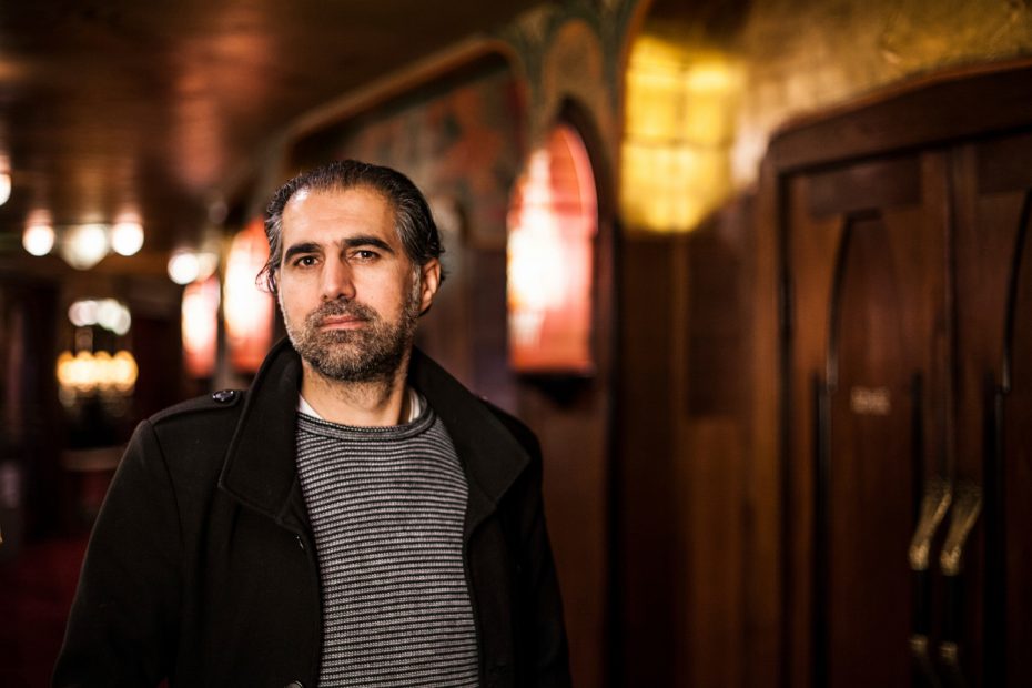 Sidik speurt het berglandschap van Koerdistan af in de hoop de Perzische panter te signaleren. Dan zal zijn geboortegrond eindelijk beschermd zijn.

Speciale vertoning van prijswinnende 'Sidik en de panter' + nagesprek met regisseur @ReberDosky! ZA 12 SEP: debalie.nl/cinema/de-bali…