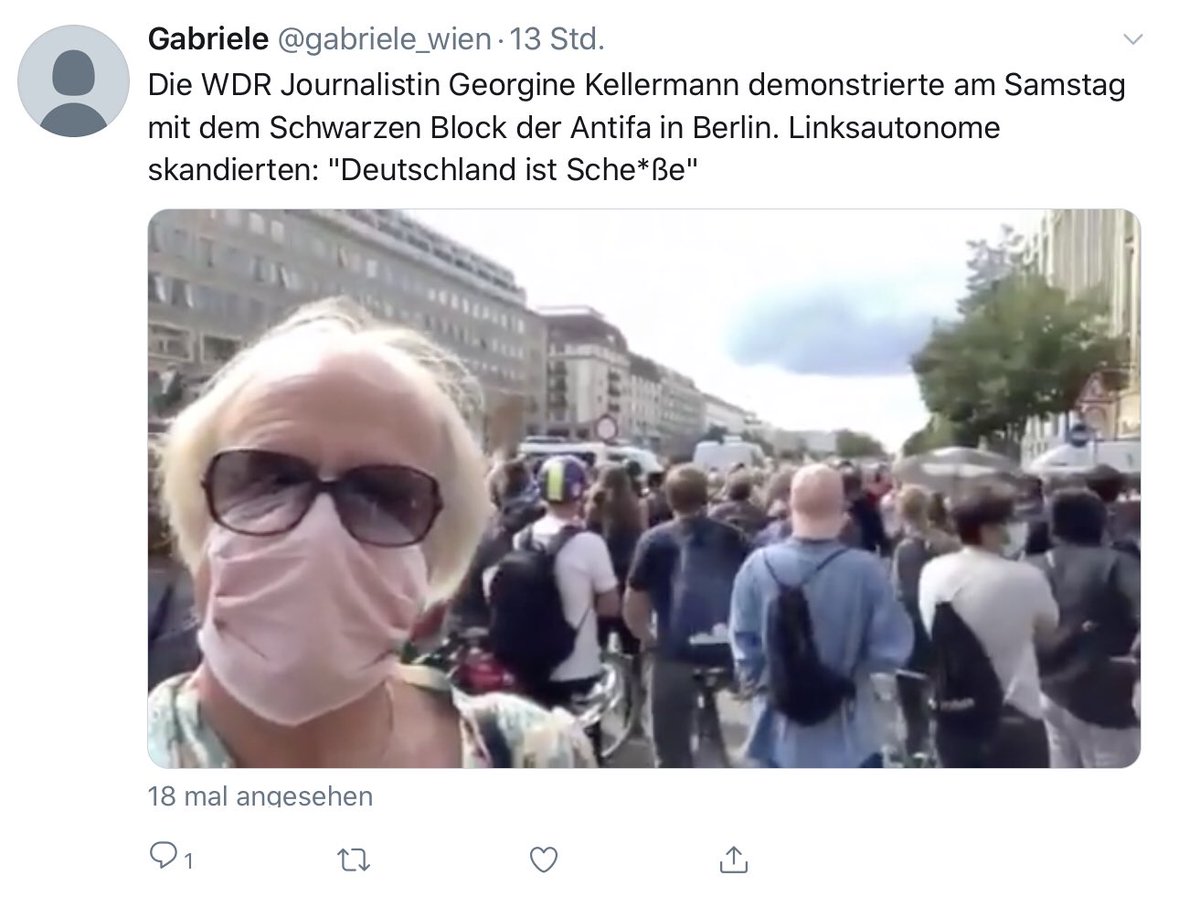 GeorgineKellerm's tweet image. Hallo Rosel, Gabriele und Britta, ich war bei der Gegendemo. Neben Abgeordneten  des Bundestages und des Europaparlaments. Die Antifa stand etliche Meter von uns entfernt. Getrennt auch durch Polizisten. Ich liebe meine Heimat Deutschland 🇩🇪 Deshalb habe ich demonstriert.