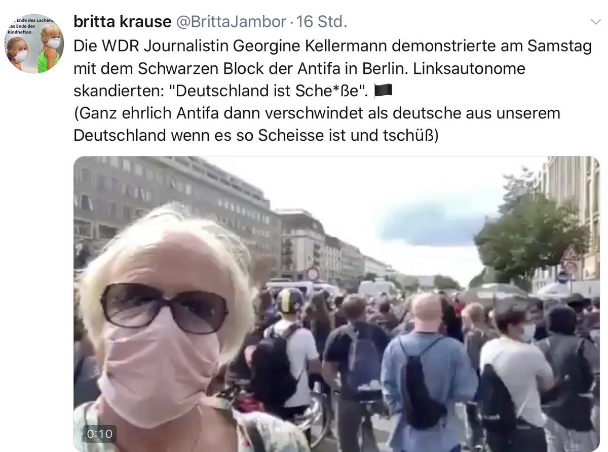 GeorgineKellerm's tweet image. Hallo Rosel, Gabriele und Britta, ich war bei der Gegendemo. Neben Abgeordneten  des Bundestages und des Europaparlaments. Die Antifa stand etliche Meter von uns entfernt. Getrennt auch durch Polizisten. Ich liebe meine Heimat Deutschland 🇩🇪 Deshalb habe ich demonstriert.