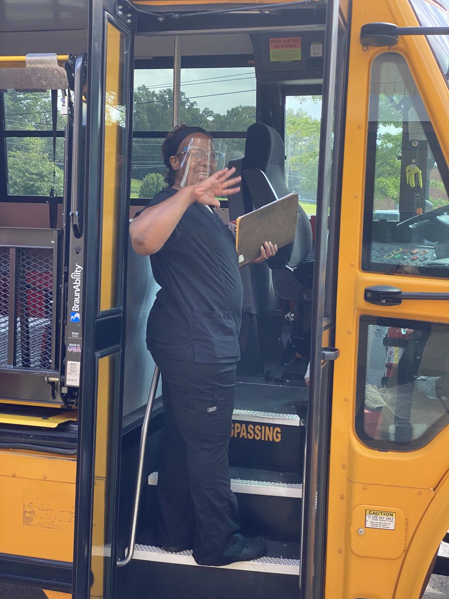 Gardendale Elementary loaded up and ready to go!😍