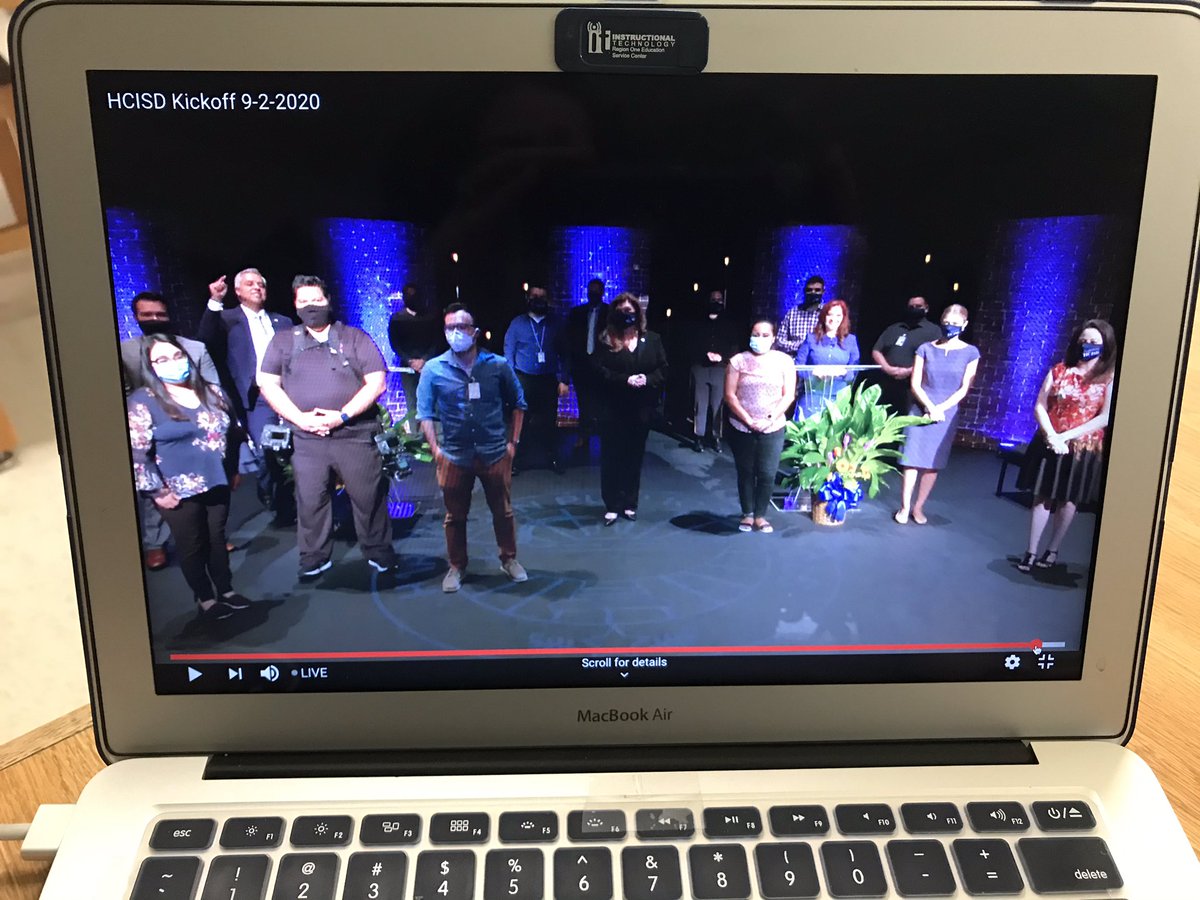 The Fine Arts FORCE us to #EngagetheHeart! No matter how far apart we are, if we artistically and purposefully create together, we are fused together as one heart❤️. Social Distancing has met its match: the Arts!  <a href="/HarlingenCISD/">HCISD</a> #HarlingenCISD