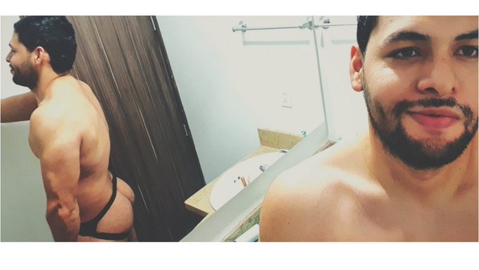 I'm waiting for you ???

https://t.co/6I8DsYDpRk

#gay #latino #hotboy #fitness #model #gaymodel #photography