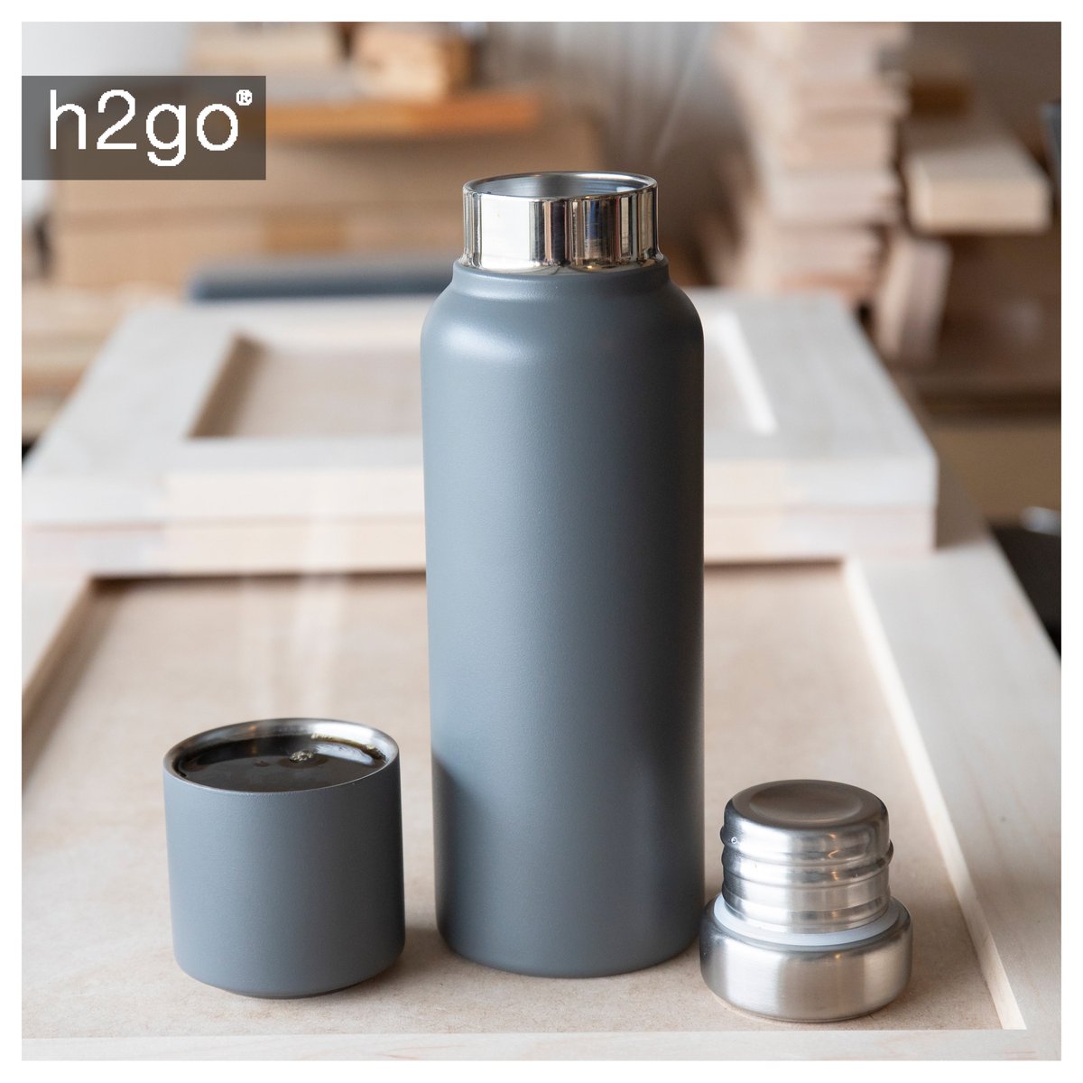 Need something that will keep that coffee ☕️ hot while working? The 16.9 oz h2go lodge will do just that! Available in three colors! 😎
#etsexpress #waterbottle #thermos #coffee #vacuuminsulated #promotionalproducts #promotionaldrinkware #cofeeshop #cafe #woodworking   #coffeemug