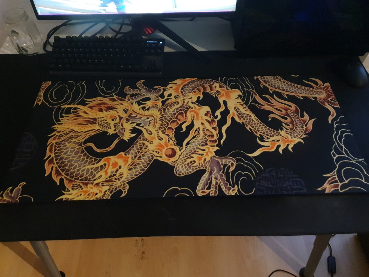 Noahreyli New Mousepad Looks Sick