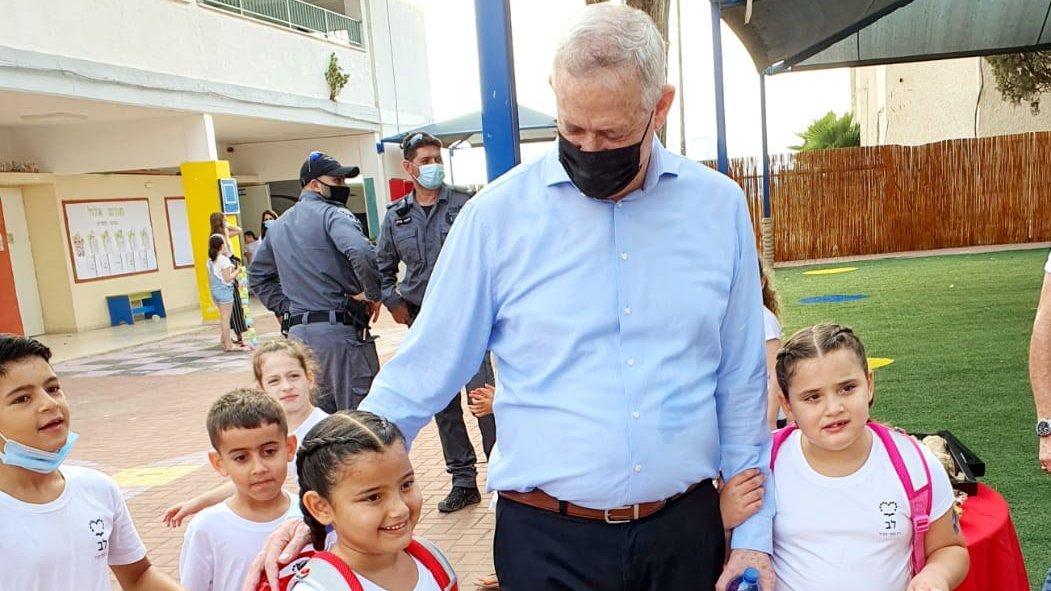בני גנץ - Benny Gantz tweet media