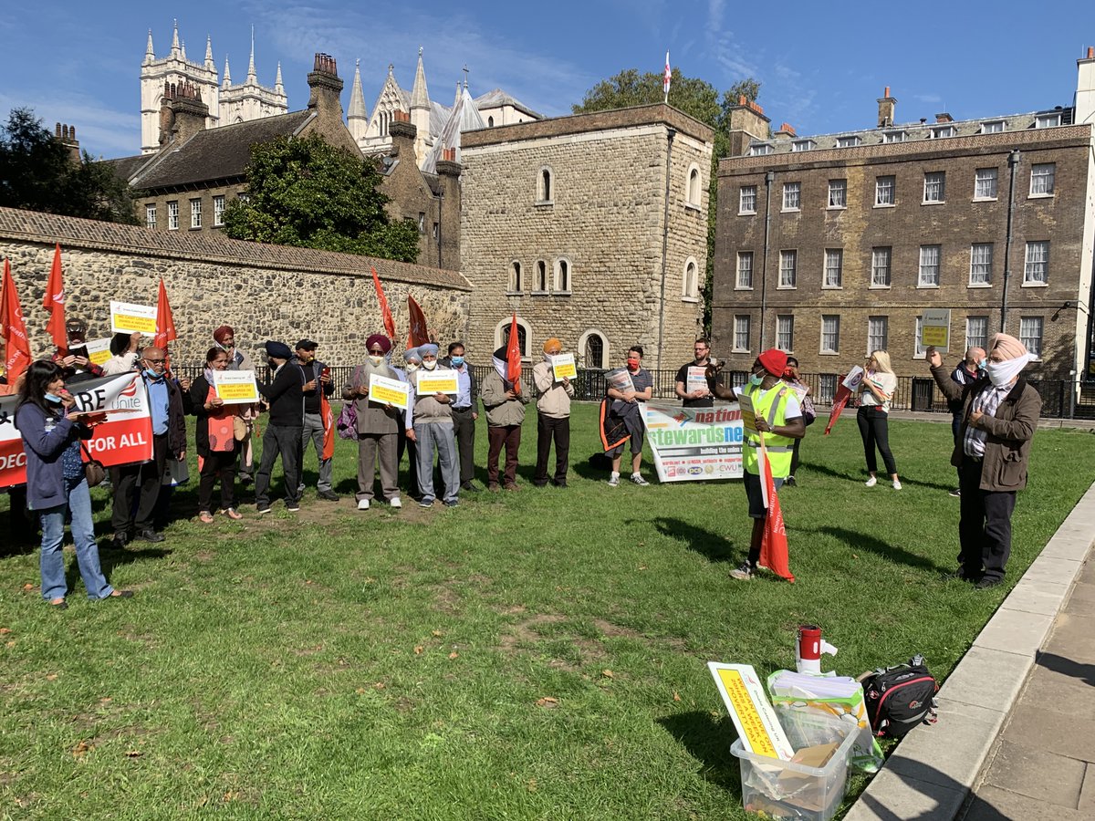 unitetheunion's tweet photo. Thank you to the many MPs who turned out at College Green this morning to support our aviation sector members fighting for their jobs and demanding @RishiSunak fulfil his promise to support their industry. 

#OrangeOutrage 
#DontCancelUs
#SaveUKAviation https://t.co/etVNX0Yj8x