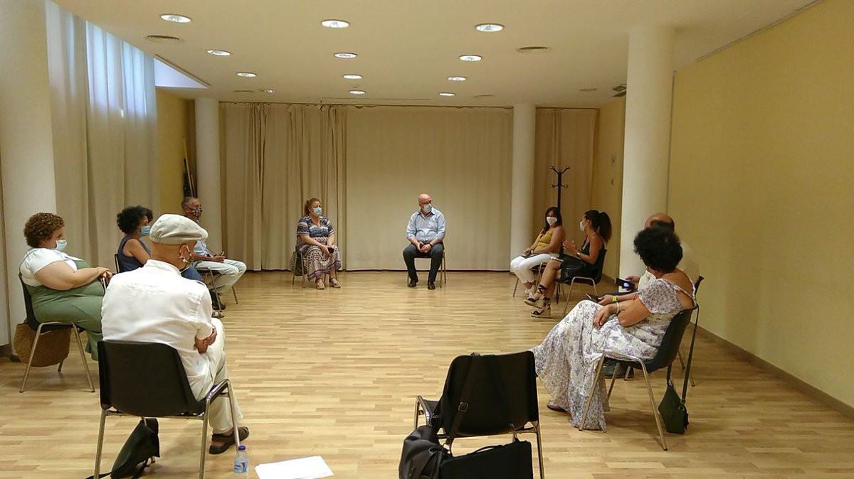 Comenzamos el curso haciendo frente a las adversidades y con mucha ilusión. El martes nos vemos en las primeras jornadas Torreblanca Ilumina torreblancailumina.com/1a-jornada-tor…