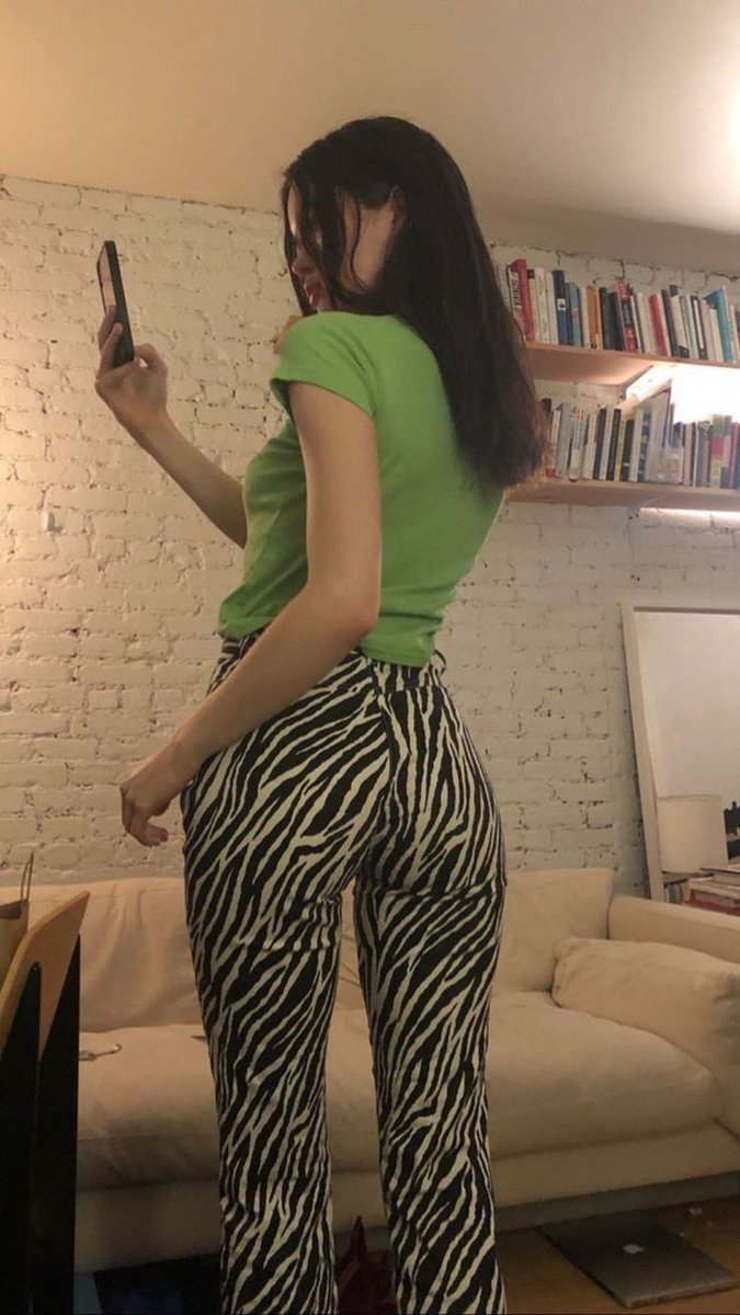 patterned pants without stretching out the print