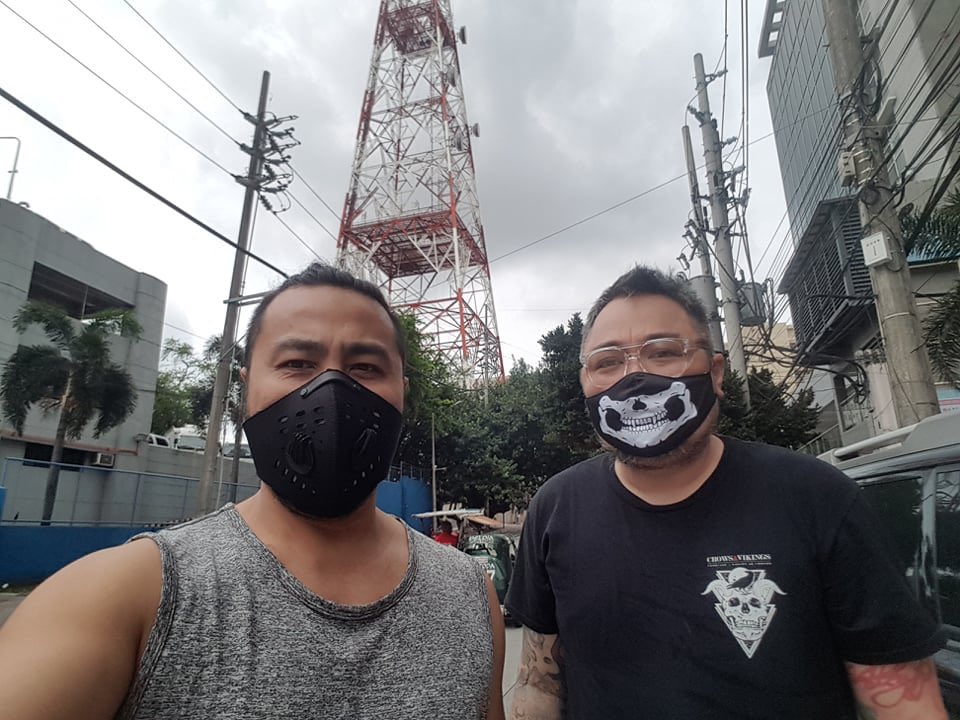 ces.style tweet media