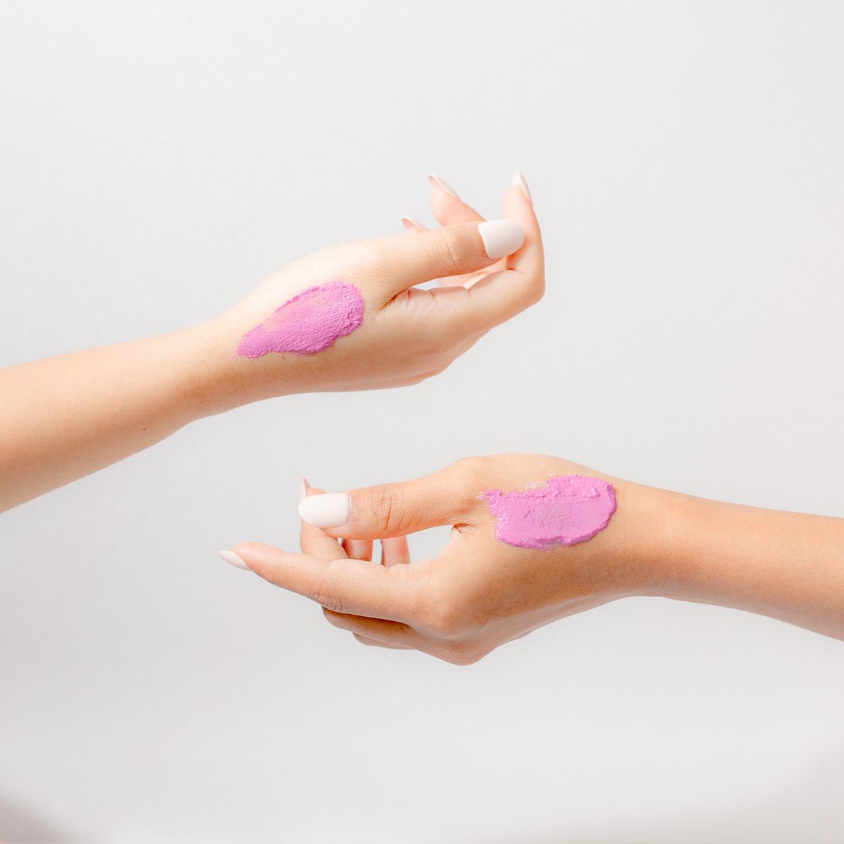  Jelita.KL RCMMembersihkan poriReduce pores appearanceMencerahkan kulit dan parut (fungsi glutathioneSoothing and calmingMencegah acneAbsorb sebum berlebihan