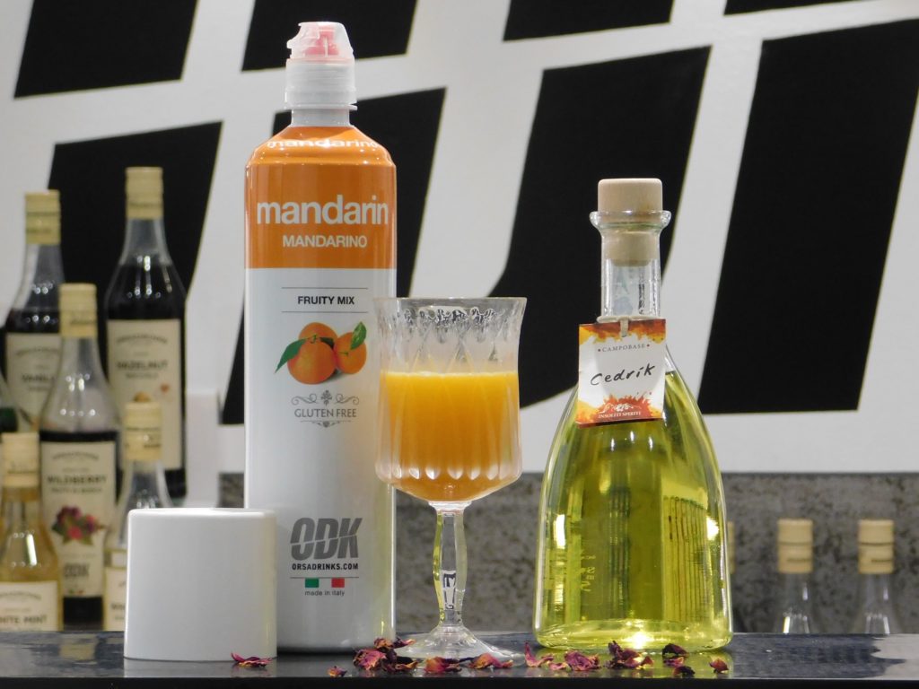 ODK_Orsadrinks's tweet photo. We call this the #Mandarin Sidecar 🍊

An eloquent #cocktail featuring Cedar Liqueur 🌳

For the full recipe visit: https://t.co/EDfWwIRyPQ

#CocktailIdeas #CocktailInspiration #Drinks #Cocktails #Bartenders #BartenderLife #Bartending #Baristas #Barista https://t.co/injzRcaeZk