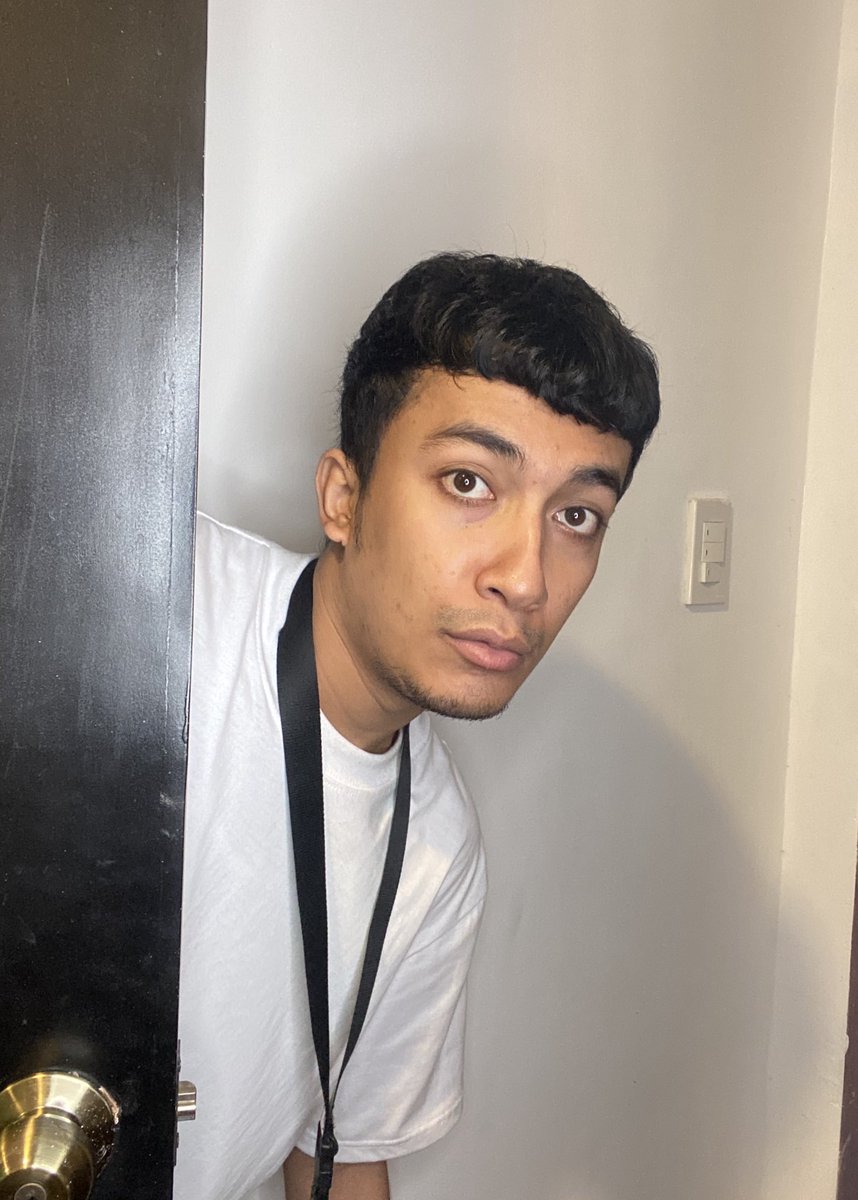 marvsfojas's tweet photo. “mam excuse po manghihiram lang po ng calculator” https://t.co/oQkDhL3YSM
