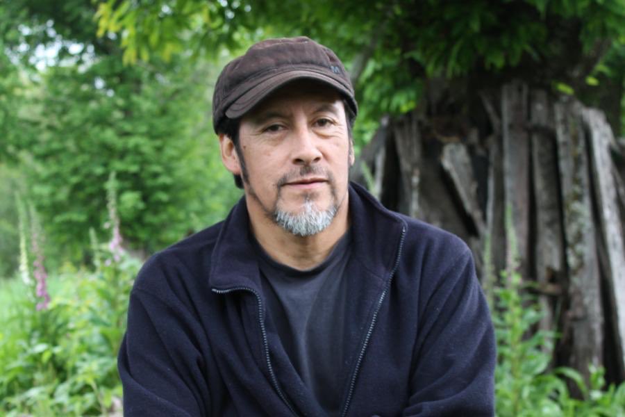 Gabriel Alemparte (@jgalemparte) on Twitter photo Mi cariño, mi respeto y admiración al poeta Elicura Chihuailaf, autor que leo y sigo con atención hace muchos años. Elicura es un amigo en la lectura, en esa intimidad de escucharlo al leerlo, felicidades <a href="/ElicuChihuailaf/">Elicura Chihuailaf</a> por ese merecido Premio Nacional. Mi cariño, mi respeto y admiración al poeta Elicura Chihuailaf, autor que leo y sigo con atención hace muchos años. Elicura es un amigo en la lectura, en esa intimidad de escucharlo al leerlo, felicidades <a href="/ElicuChihuailaf/">Elicura Chihuailaf</a> por ese merecido Premio Nacional.