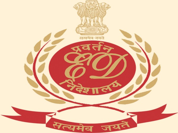 ANI's tweet photo. Enforcement Directorate (ED) attaches under PMLA, immovable assets located at Ranchi and Ramgarh totalling to Rs 1.83 crores belonging to Classic Coal Construction Pvt Ltd & others in a #BitumenScam: ED https://t.co/UovmqJq93L