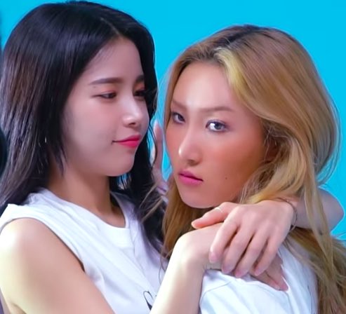 hwasun - hwasa & solar