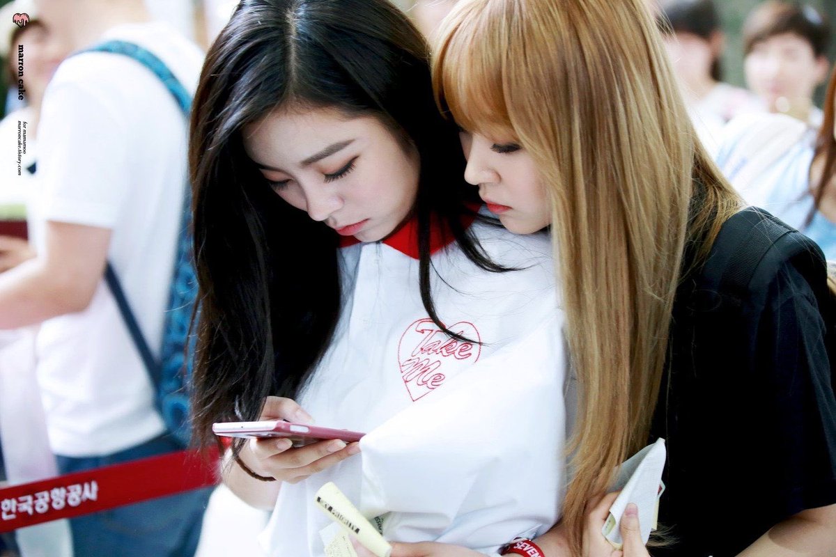 wheebyul - wheein & moonbyul