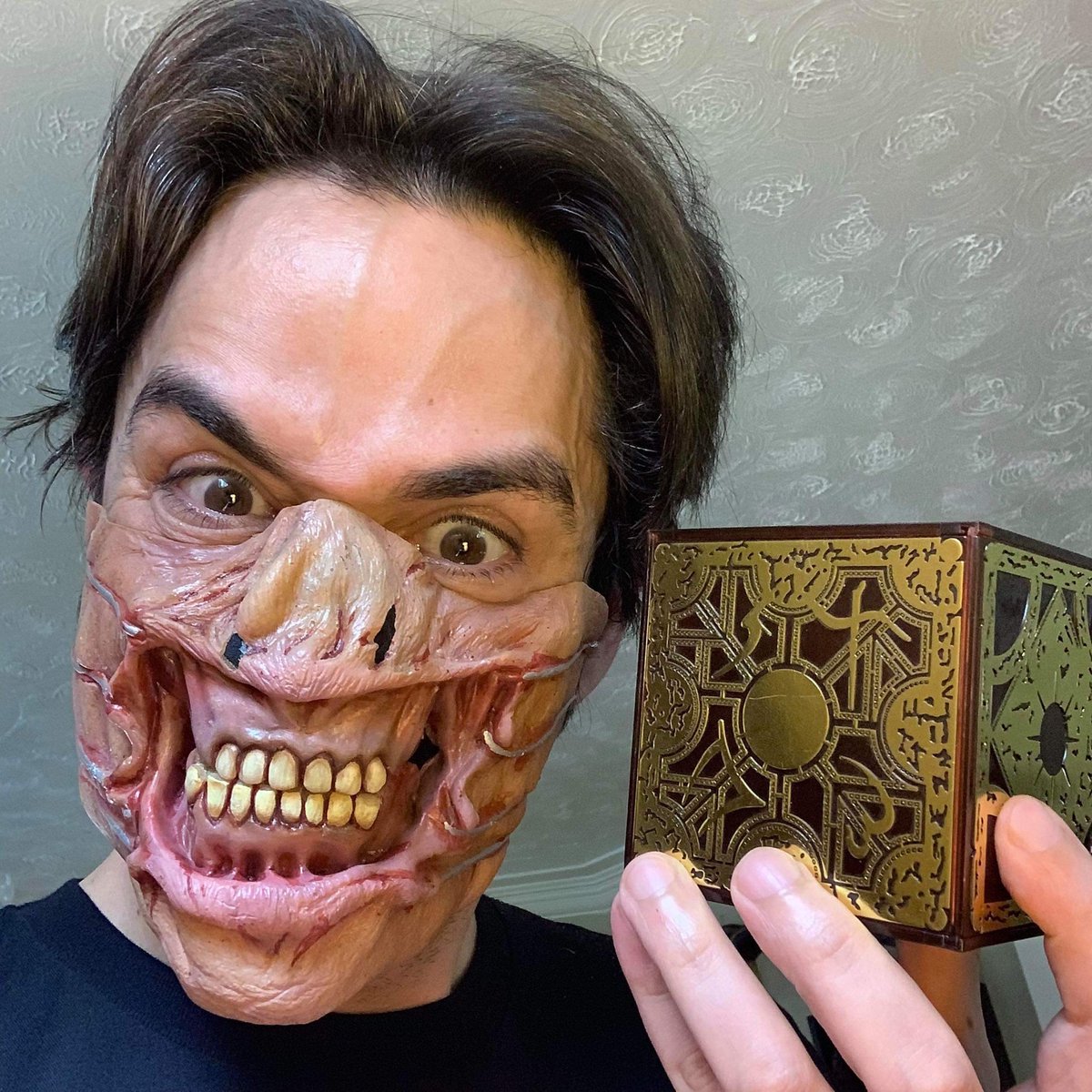 The Rpf On Twitter Hellraiser S Chatterer Inspired Half Mask Made By Ravenous Efx And Worn By Mark Meer Customer Photos Https T Co 6xlv7fa2qs Hellraiser Mask Craftyourfandom Https T Co Bf3q0un1oa