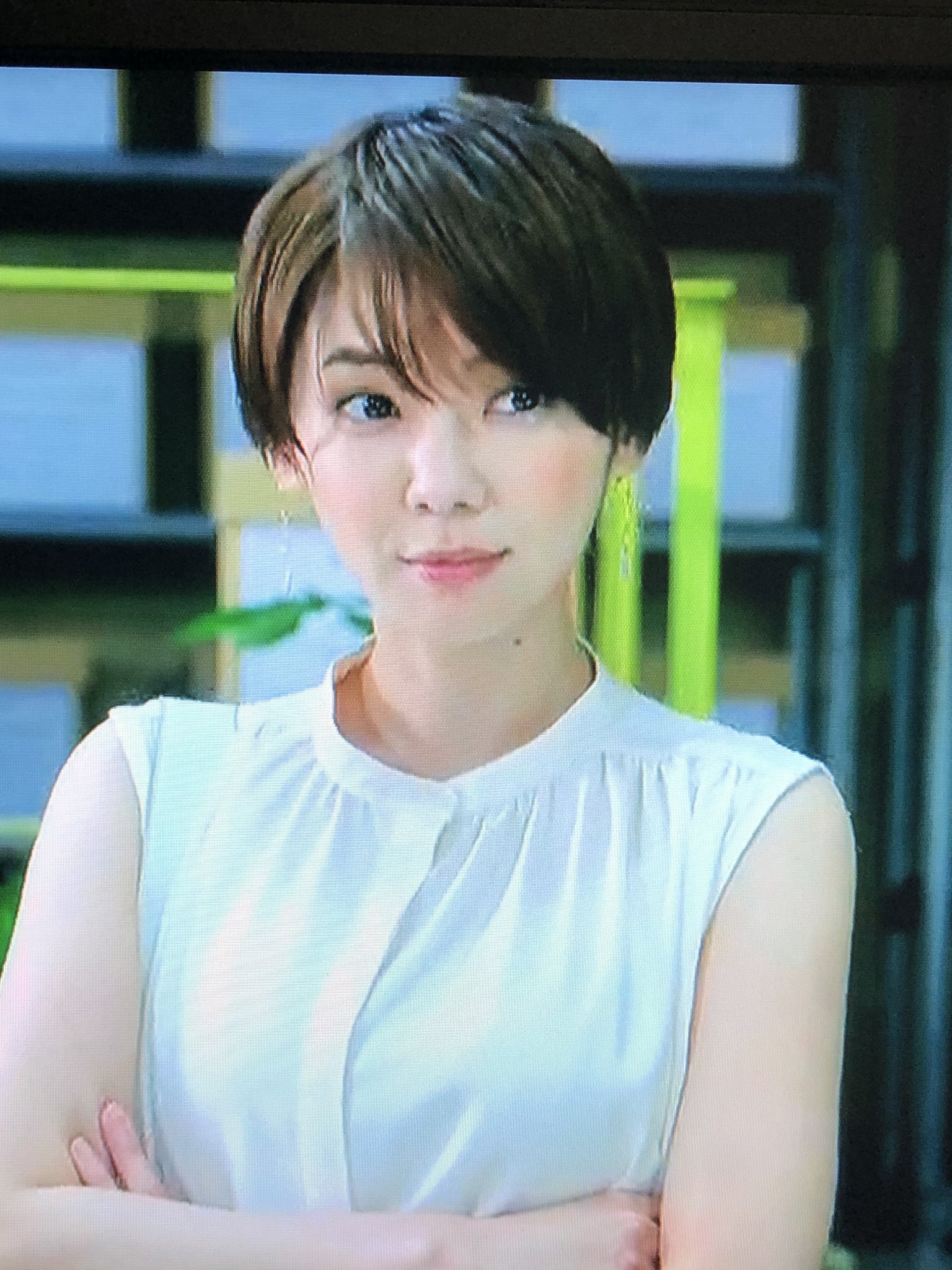 刑事７人 ドラマ公式アカウント Na Twitteru 夏だ ということで どうやら刑事たちも夏休みの模様です ところで環さん 髪を切りました 刑事７人 9月2日水曜よる9時 第5話放送 T Co cq5dszna Twitter