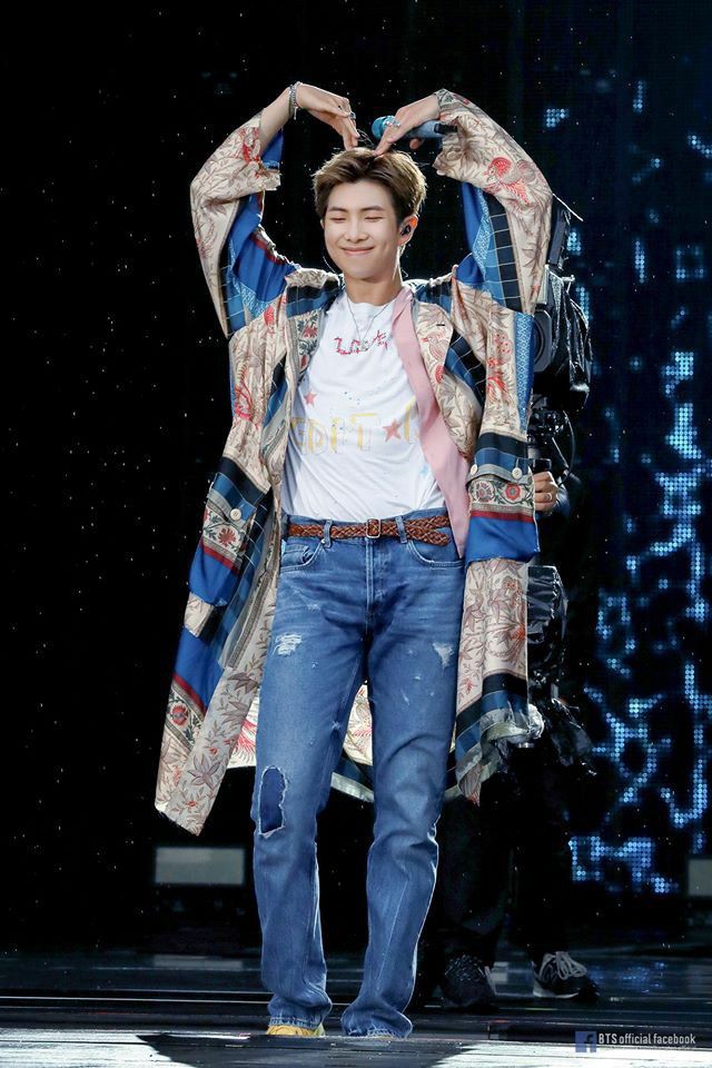 "Trivia: Love" by RM ( @BTS_twt ): An explanatory thread-  #TheRside♡ P.S: strictly based on my interpretation.