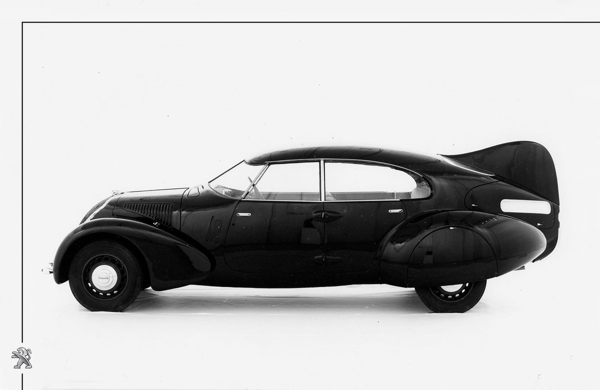 TCMotorsWat's tweet photo. Born in 1935, the #Peugeot402Andreau prototype was more than a new type of car, it was a real design revolution for the european automotive world.
#UnreleasedPeugeot
 @AventurePeugeot https://t.co/h8UWfqzVBD