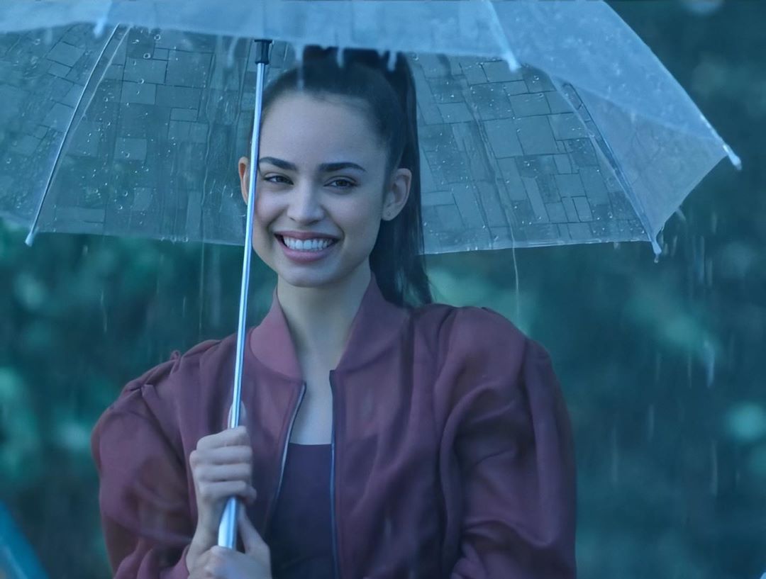 SofiaCPY's tweet image. Dato Curioso: El nombre de April también se dice Abril el personaje de @SofiaCarson tiene semejanza con su mes de nacimiento 10/Abril/1993.
#KCAMexico voto por #SienteElRitmo para &quot;Peli Favorita&quot;.