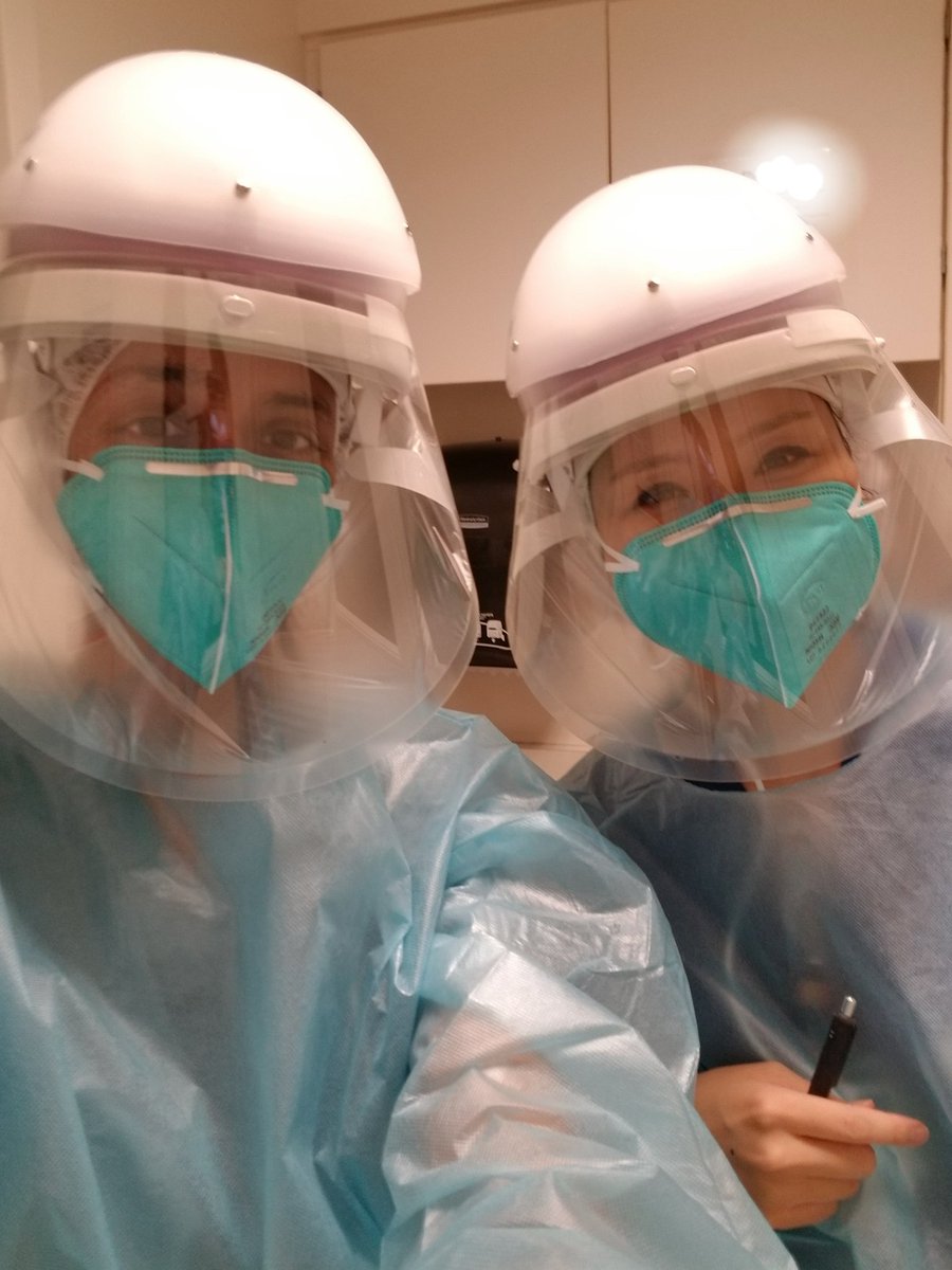 It's a beautiful morning to do a procedure! PGY6 Jess Hong & PGY4 @MallepallyRika #WomeninGI #LadiesWhoScope