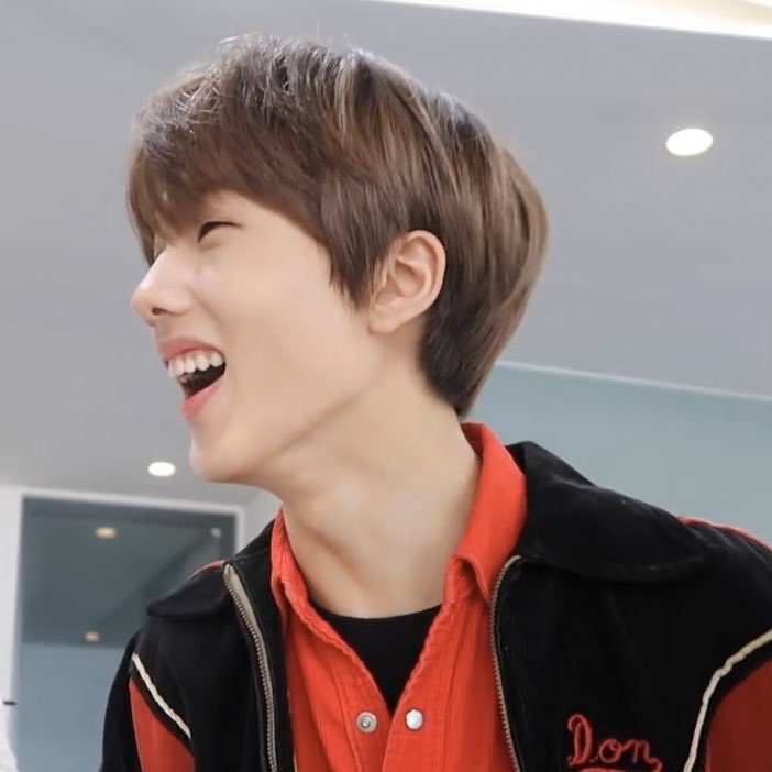 park jisung’s pictures to look at when you’re sad; a necessary thread ( ⸝⸝•ᴗ•⸝⸝ )੭⁾⁾