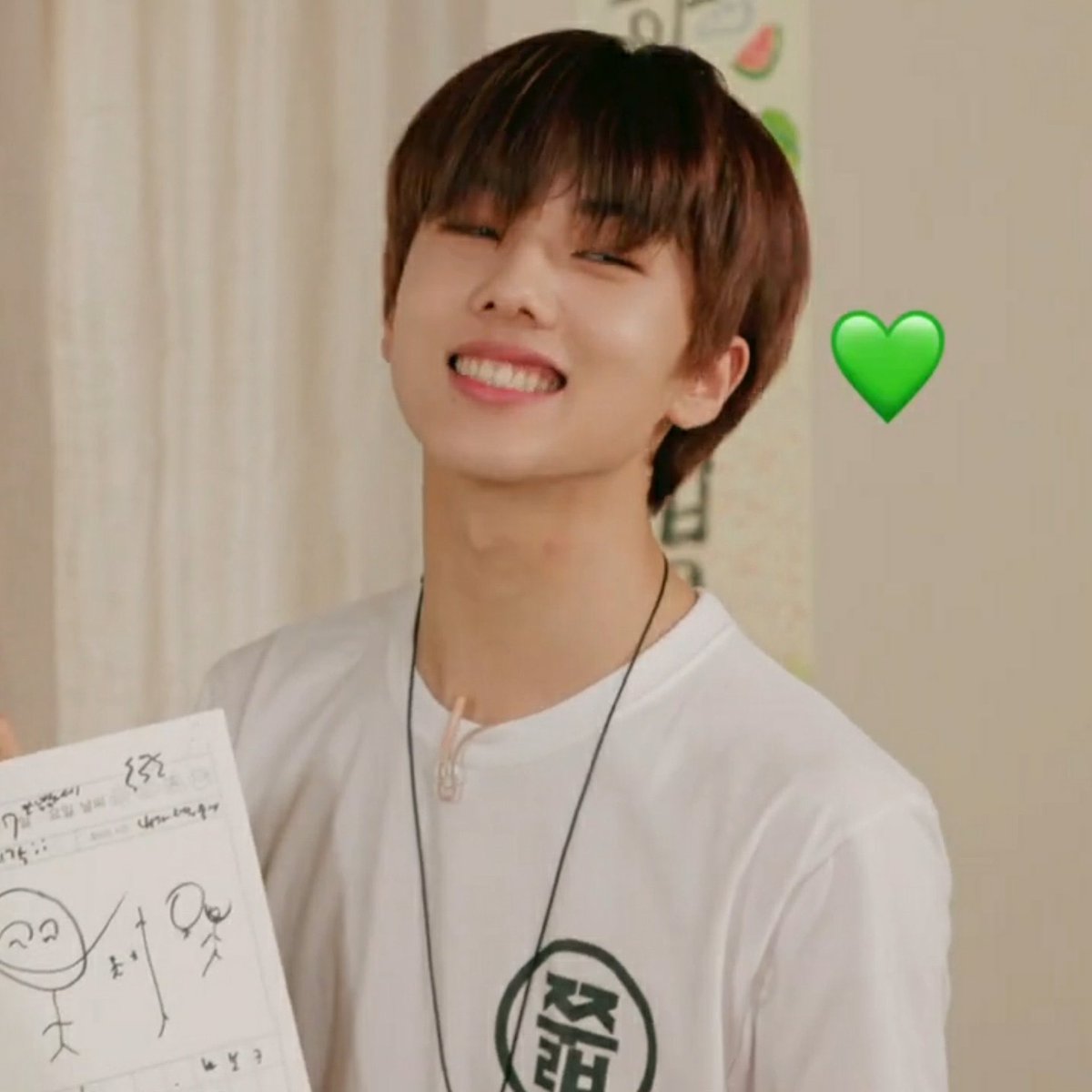 park jisung’s pictures to look at when you’re sad; a necessary thread ( ⸝⸝•ᴗ•⸝⸝ )੭⁾⁾