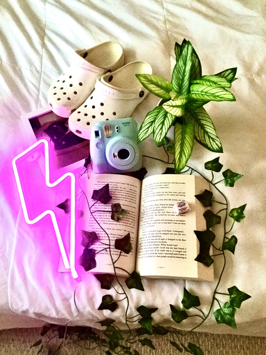 ArtWithMsG tweet media