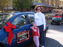 As a legislator, the first woman elected to represent Richmond County in the General Assembly, Melanie sponsored legislation that strengthened investments in public education and in rural communities, helped improve public health and the courts system, (3/17)  @NCHouseDems  #ncpol