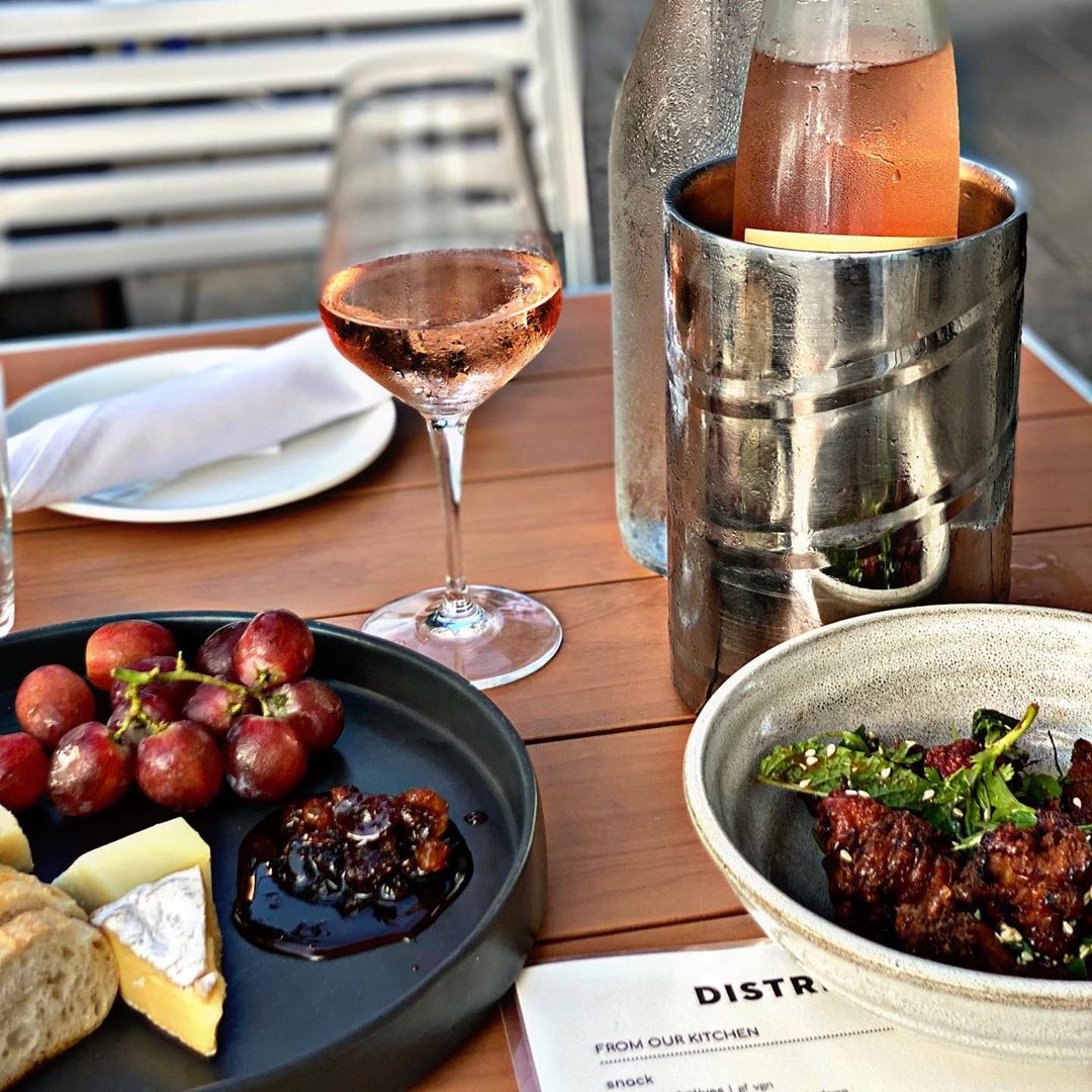 Made Labor Day plans yet? Make your day off look a lil something like this! 😏

We'll be open on Monday - reservations: bit.ly/2M4lEBP

📸: <a href="/itsleah_j/">vegas</a>