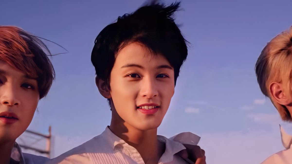 dailymarklee's tweet photo. #MARK #마크 #マーク #NCT127 #SuperM https://t.co/MGwd7wn5Ji