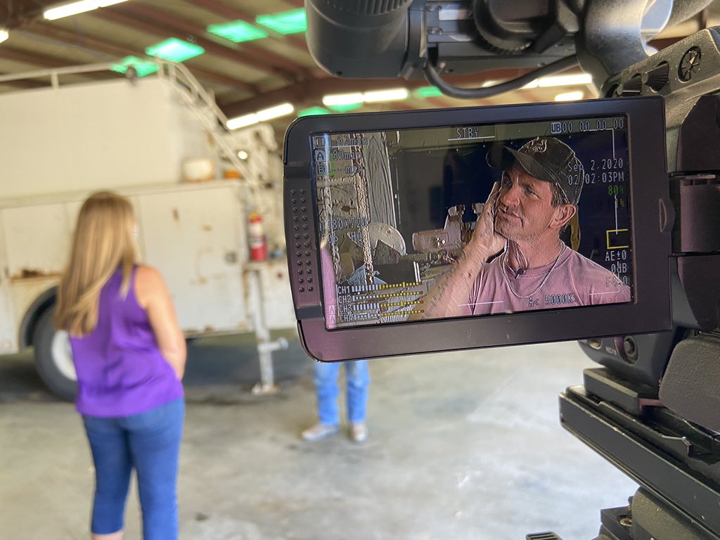 LaurenScharfTV's tweet image. I spoke with Jeffery Puckett who said he worked for Barry Morphew on Mother’s Day. Hear what he has to say tomorrow as I am working to get more answers as to what may have happened to #SuzanneMorphew in Salida today. @FOX21News #FindSuzanne #Justice4Suzanne