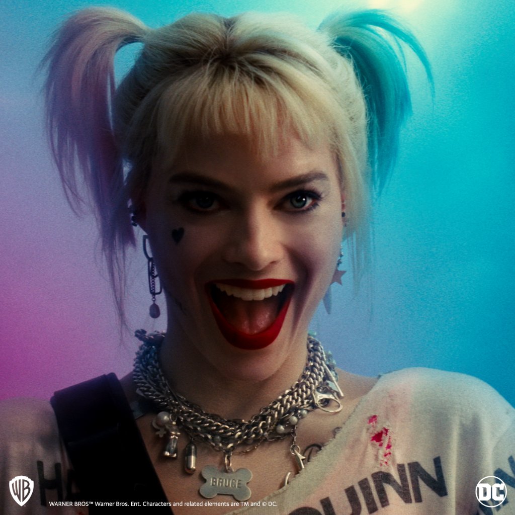 DCOfficial's tweet photo. ❤️️ Harley Quinn 🖤

That's it, that's the tweet. 
#BirdsOfPrey https://t.co/AXdcUsMbqR