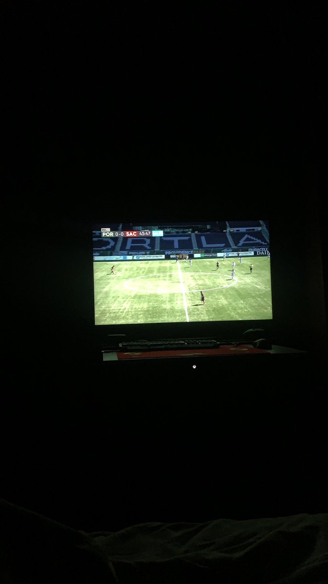 Je viens enfin de me poser devant le match 🆚 <a href="/PortlandFR/">Portland Timbers France</a> 🙋🏻‍♂️