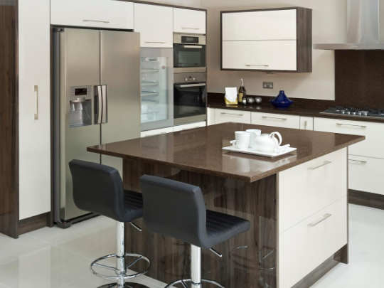 Bella_Stone7's tweet photo. Islands are a great addition to your kitchen. You'll LOVE the extra counter space 😍
 
Call us today to discuss your ideas!
 
📱 (512) 282-2292

#BellaStoneandQuartzSurfaces #Stone #Marble #Granite https://t.co/UGZx3wp4xh