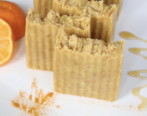 PalmsSoap's tweet photo. 🍁Hello, September! 🍁
🍊Orange, 🍯Honey + Turmeric
Soothes dry skin & excema
Thanks for looking 🙏🏼
#September #excema #soothing #orange #artisansoap #HumpDay #WednesdayVibes #shopsmall #FullMoon #aroma #skincare #thirst #clean #utah #SLC https://t.co/LgBcBWFRrF