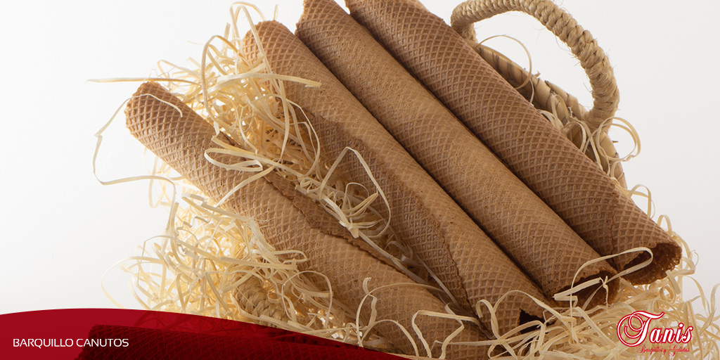 Todos nuestros productos se fabrican con materias primas seleccionadas de primera calidad siguiendo un proceso de elaboración artesanal que se ha transmitido desde hace más de 60 años. #BarquillosTanis