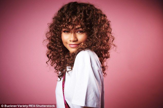 dovelies_always's tweet photo. @Zendaya @Zendaya 
Happy 24th (belate) birthday🎉 to this young beautiful girl. I can't believe that you are 24th alredy. You inspired me and you still does.Happy birthday for the girl who bring K.C like no one can. Hope you had a great day and that you are with your loved ones❤ https://t.co/qgIqpRfbHD