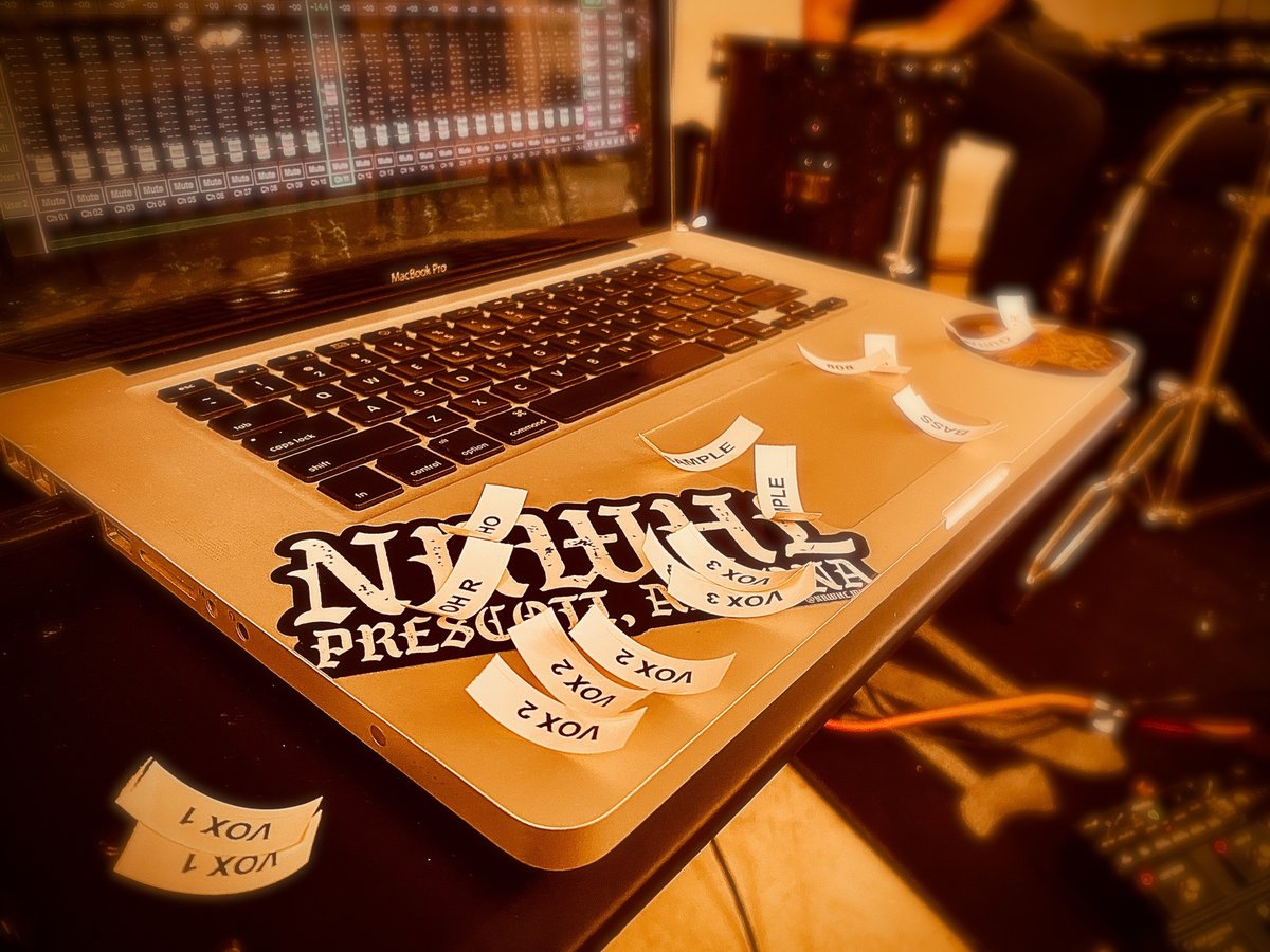 nrwhlmusic's tweet image. #nrwhl #iem #iemsystem #icanhearyourvoice #icanfinallyhear #clarity #vocalclarity #inears #x32 #x32rack #shureiem #shurepsm300 #shuremicrophones #shure #backingtrack #808 #808mafia #808s #inearmonitors #backingtrack #rackbuild #macbookpro #maclife #logicprox #closedsystem