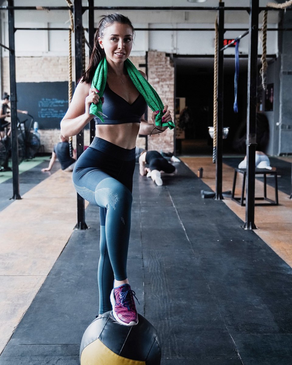 MyCoolingStore's tweet photo. No matter how intense your workout gets, you'll still feel cleaner and cool with a cooling towel. 
.
.
.
.
.
https://t.co/8OON5el2ZO
.
.
.
.
.
#alphacool #mycoolingstore #cooling #coolingtowels #gaiters #coolingvests #summer #heatwave #outdoors #gardening #exercise #hobbies https://t.co/FfQXz9LPBV