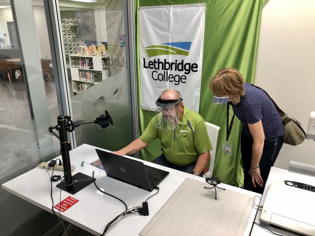 Lethbridge College (@lethcollege) on Twitter photo At Lethbridge College, we know the key to student success is providing our incredible faculty with the tools they need to succeed! 💻
Learn more about how <a href="/LC_CTLI/">Centre for Teaching, Learning & Innovation</a> is working with faculty to prepare them for a new year unlike any other!
➡️ lethbridgecollege.ca/news/news-rele… #ABPSE At Lethbridge College, we know the key to student success is providing our incredible faculty with the tools they need to succeed! 💻
Learn more about how <a href="/LC_CTLI/">Centre for Teaching, Learning & Innovation</a> is working with faculty to prepare them for a new year unlike any other!
➡️ lethbridgecollege.ca/news/news-rele… #ABPSE